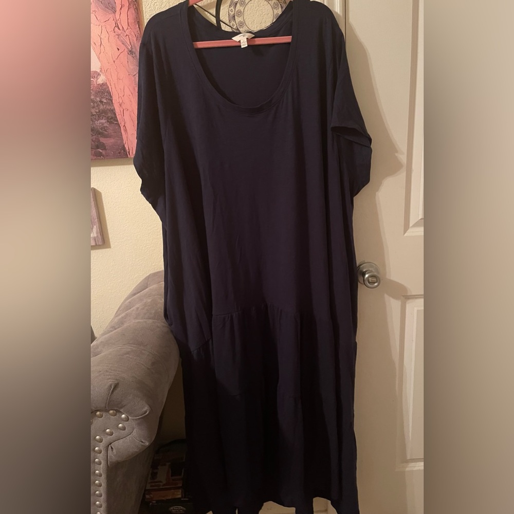 Plus Size Womens flowy navy blue maxi dress with pockets size 5X NEW